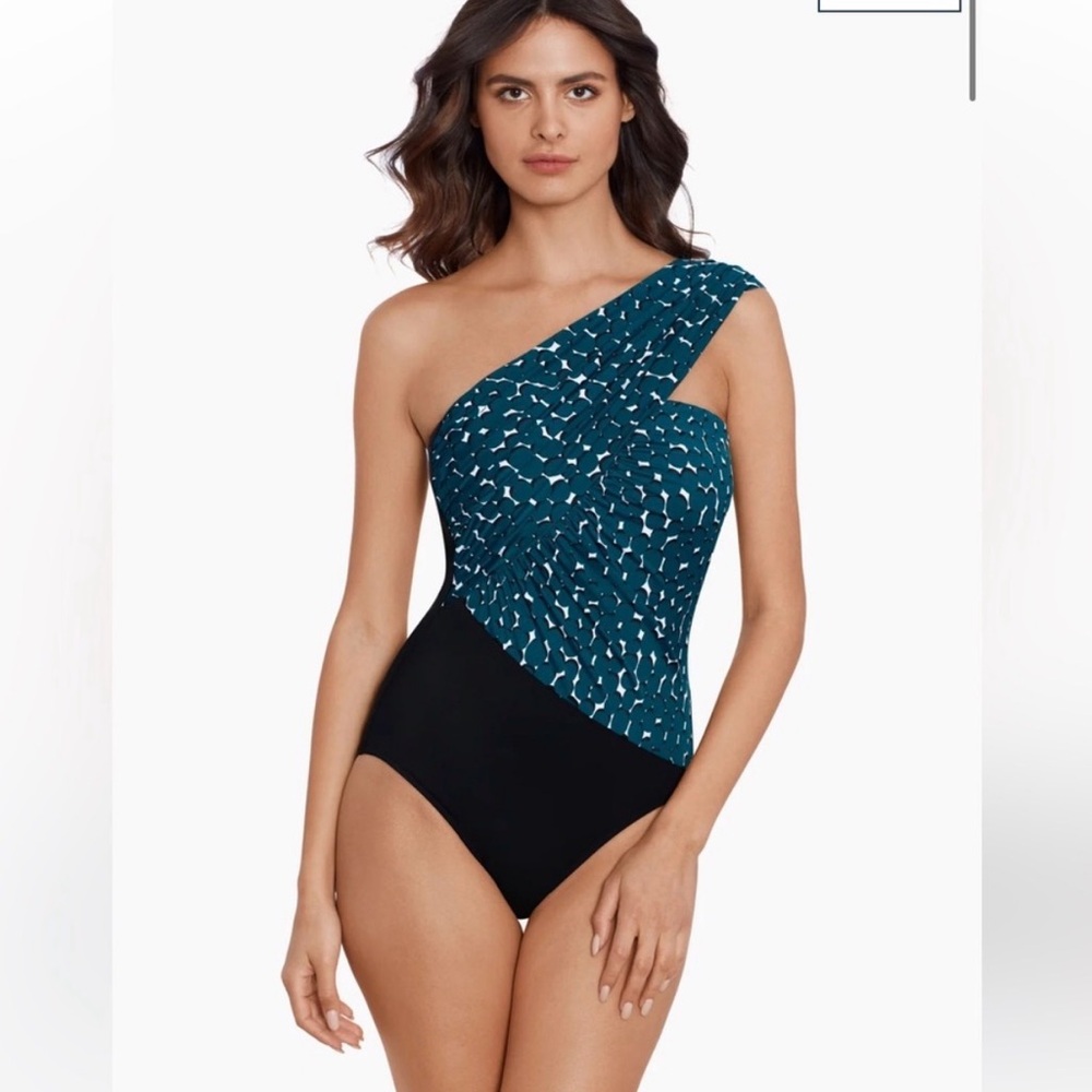 NWT Miraclesuit One Shoulder Shadow Dot Goddess Swimsuit